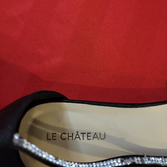 GENTLY USED, VINTAGE LE CHATEAU SHOES, SIZE 39!!! - Picture 3 of 5